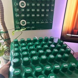 Ring a date calendar